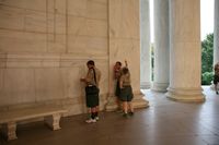 Finding inscriptions on the wall at Jefferson Memorial